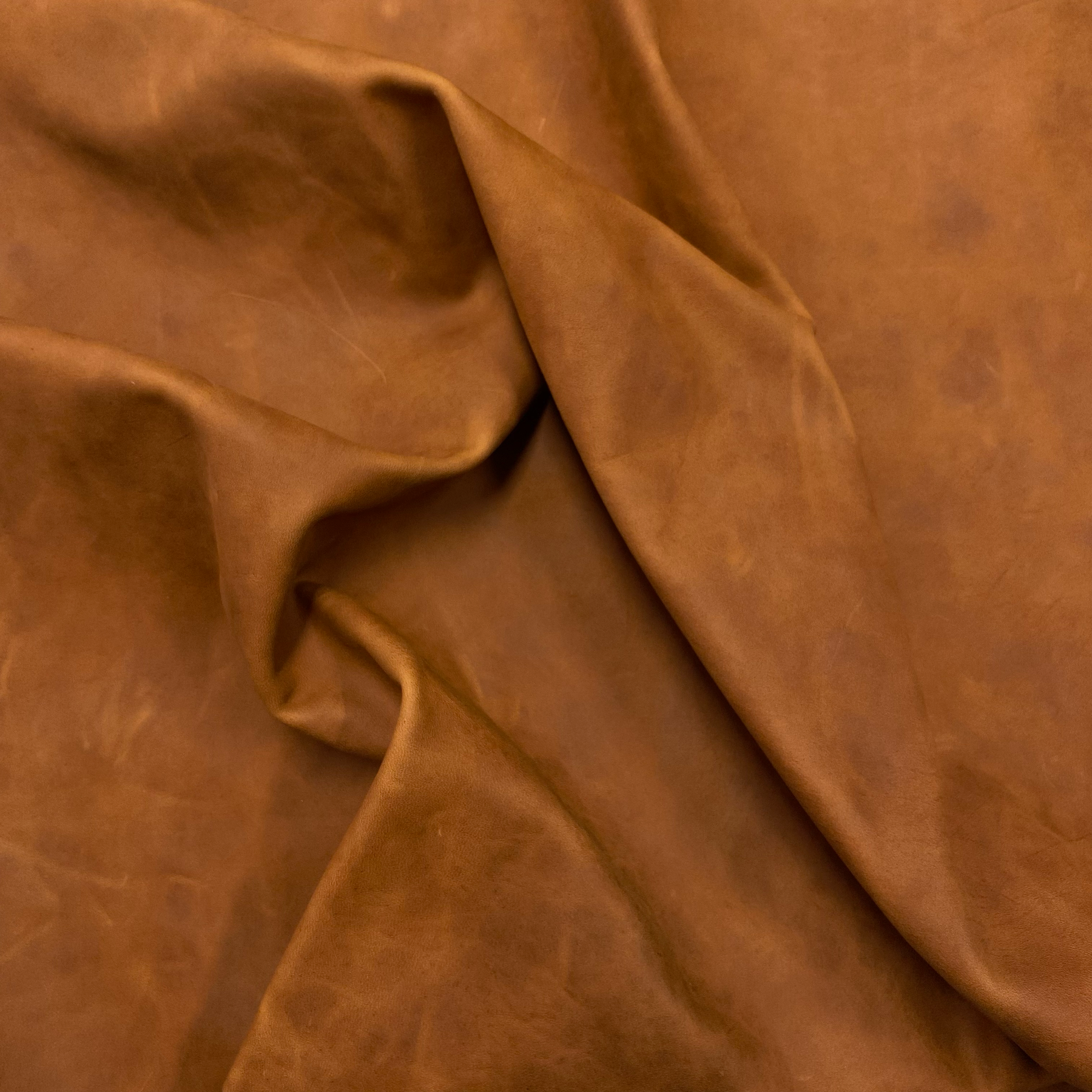 Cinerosa Sponge Dyed Thin and Soft Veg-Tan Horse Hide