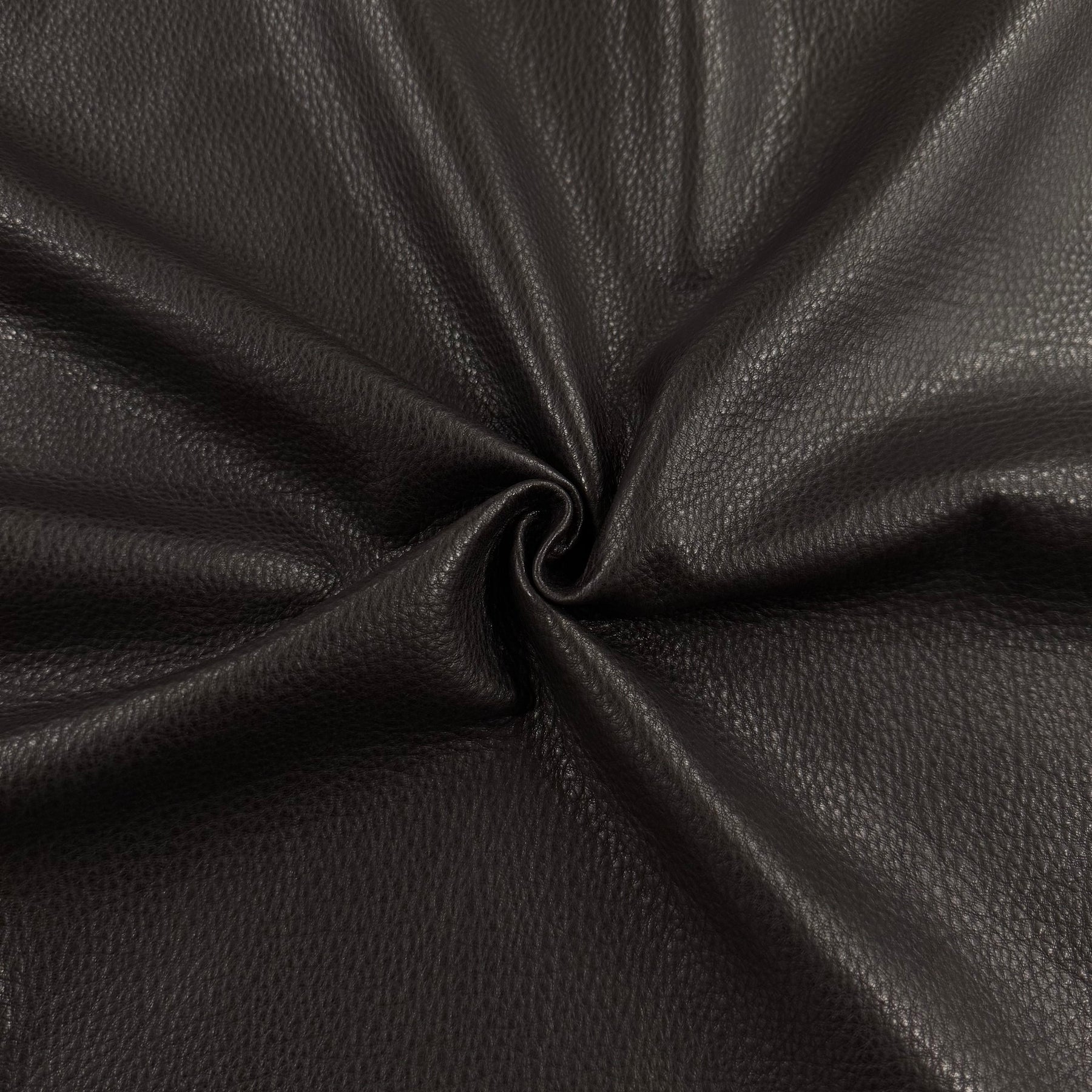 Soft pebbled grain lamb leather for fashion & accessories