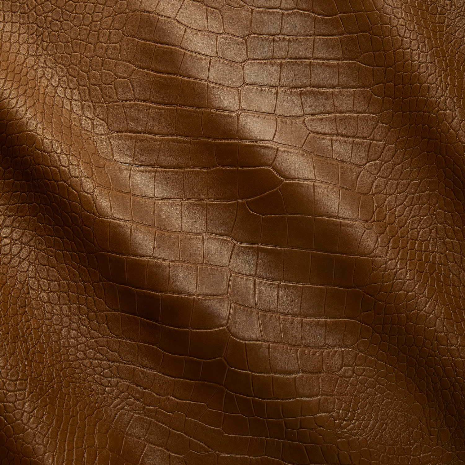  Enamel & Glitter Alligator Grain Embossed Leather