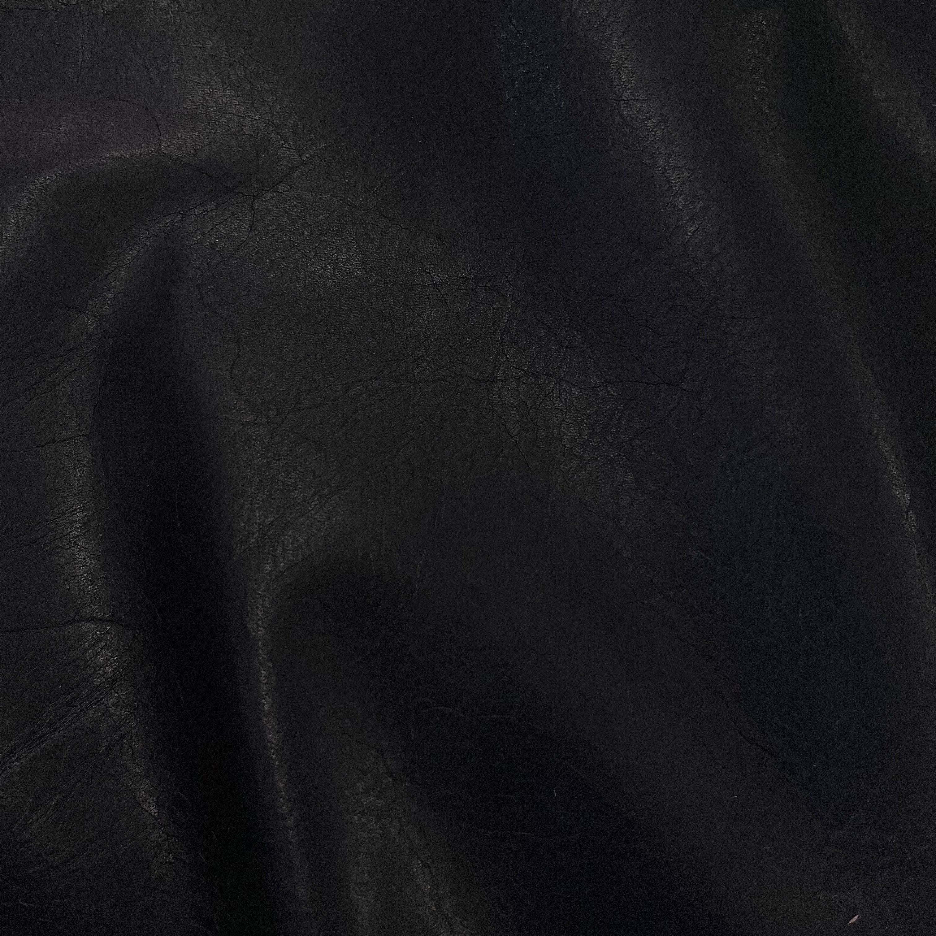 Smooth Waxy Full-Aniline Genuine Leather Cow Hide